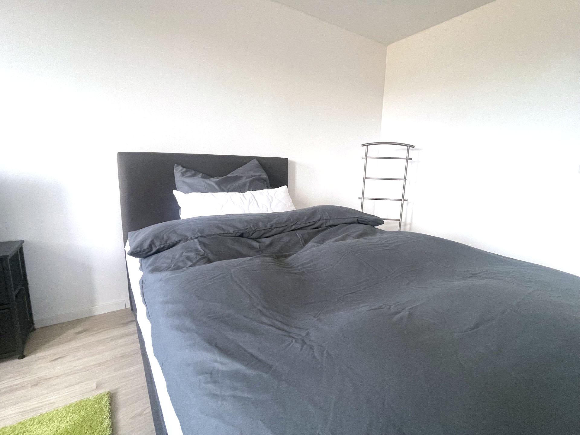 Abendsonne – Schlafbereich mit Bett 1,20 m